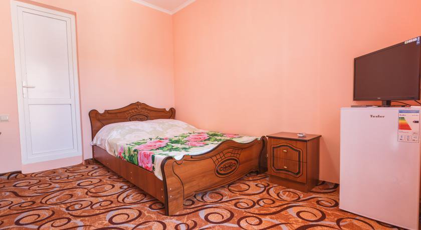 Гостиница Pribrezhniy Guest House Якорная Щель-61